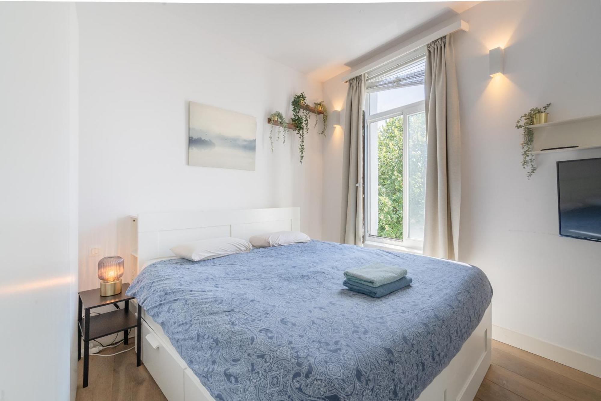 Light Modern Apartment In The Heart Of Antwerpen Ngoại thất bức ảnh